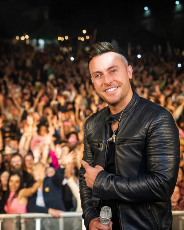 Book Nathan Carter for your event with David Hull Promotions Belfast, Northern Ireland